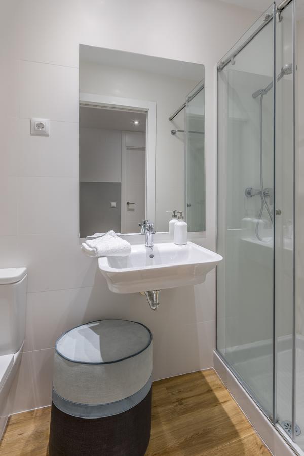 Slow Suites Bellas Artes Мадрид Экстерьер фото